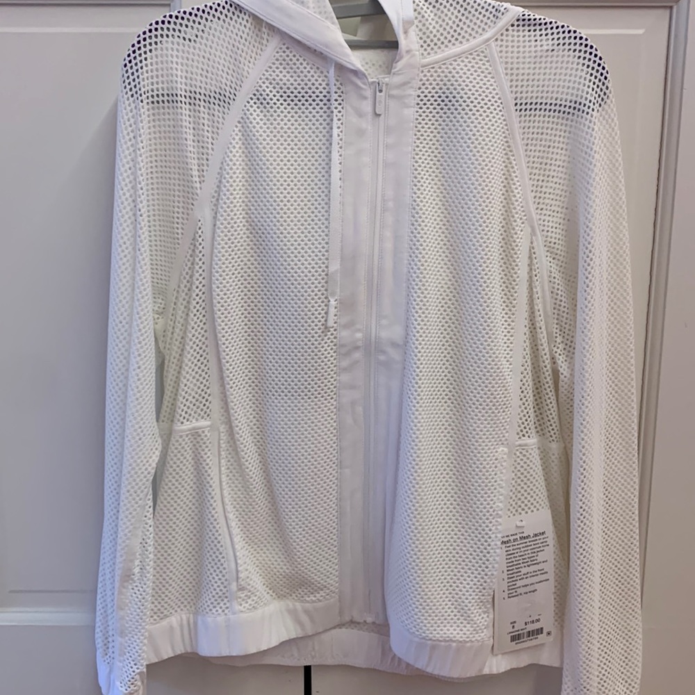 Brand new Lululemon Mesh on Mesh Jacket! Tag is still on. Never worn.